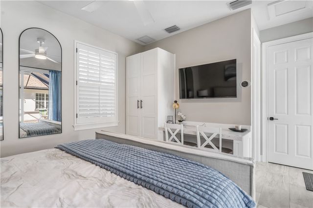 838 Carolina Circle SW, Vero Beach, FL 32962