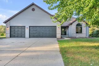 7725 W Arndt Court, La Porte, IN 46350