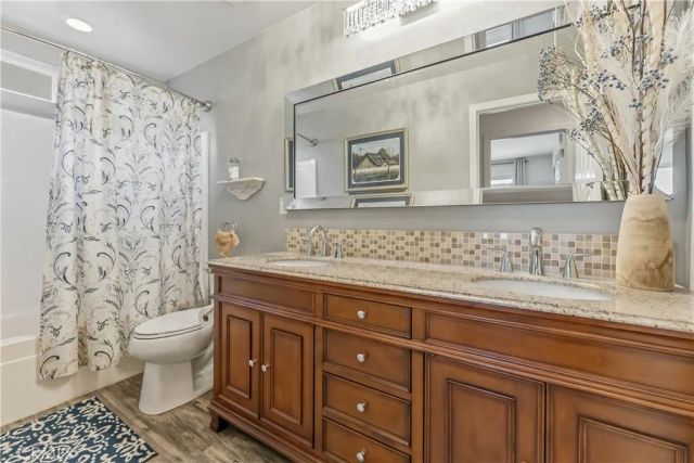 3046 Indianapolis, Clovis, CA 93619