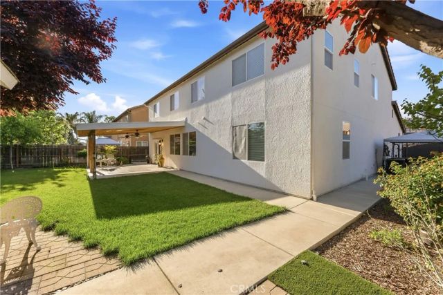 3046 Indianapolis, Clovis, CA 93619