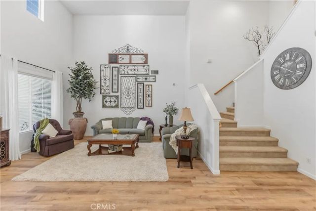 3046 Indianapolis, Clovis, CA 93619