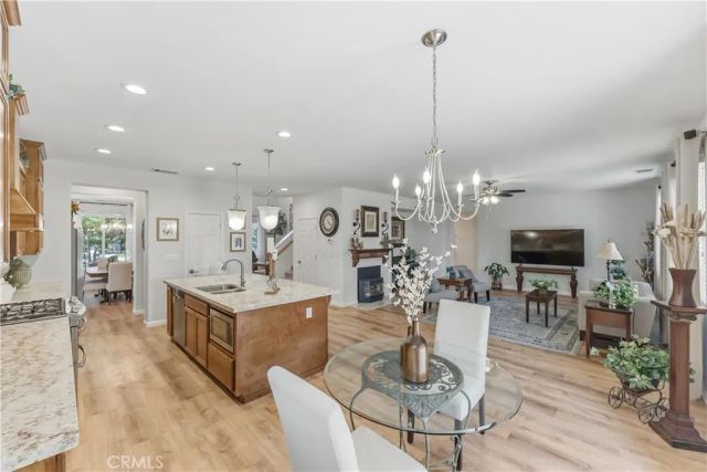 3046 Indianapolis, Clovis, CA 93619