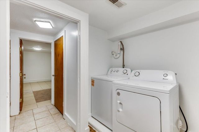 444 N Edwards, Wichita, KS 67203
