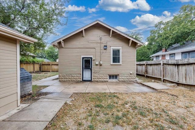 444 N Edwards, Wichita, KS 67203
