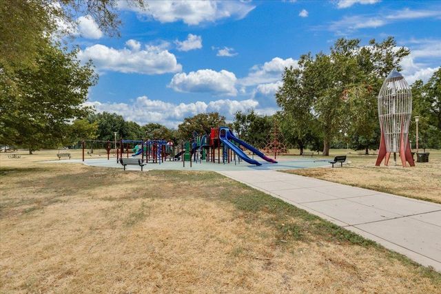 444 N Edwards, Wichita, KS 67203
