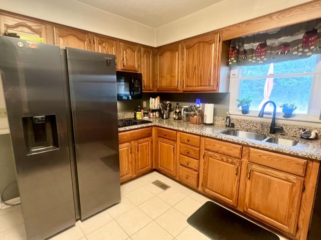 64 RALPHS CT, Martinsburg, WV 25404