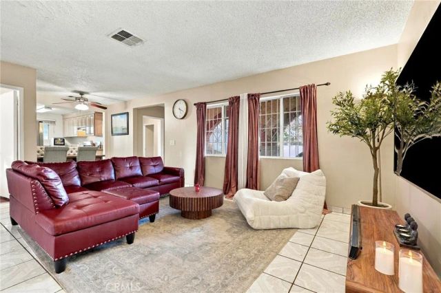 10481 Remick Ave, Pacoima, CA 91331