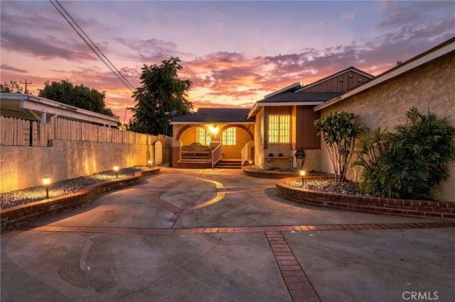 10481 Remick Ave, Pacoima, CA 91331