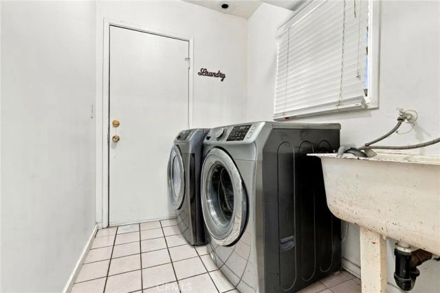 10481 Remick Ave, Pacoima, CA 91331