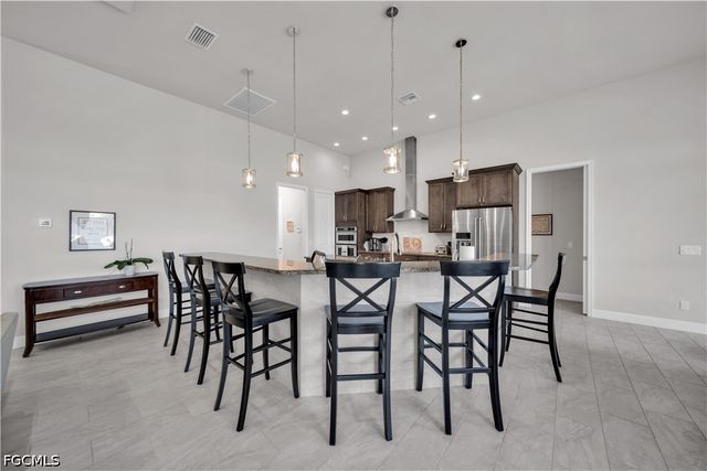 2706 Shelby PKWY, Cape Coral, FL 33904