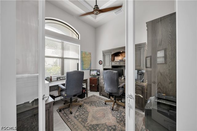 2706 Shelby PKWY, Cape Coral, FL 33904