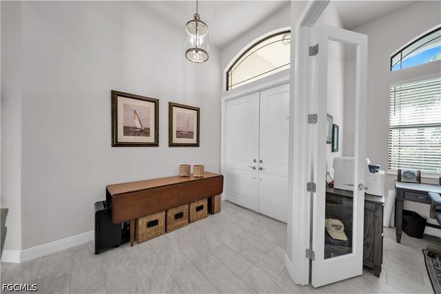 2706 Shelby PKWY, Cape Coral, FL 33904