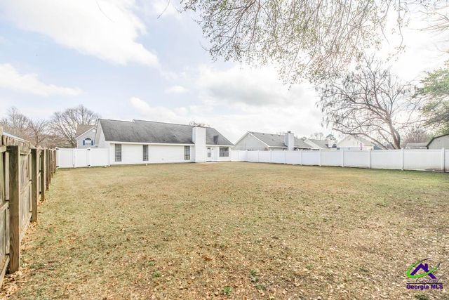 104 Fox Meadow Court, Warner Robins, GA 31093