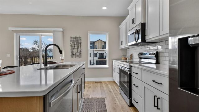 2318 1st Street, Eau Claire, WI 54703
