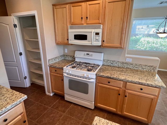 6631 S Classic, Gilbert, AZ 85298