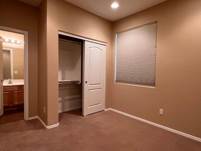 6631 S Classic, Gilbert, AZ 85298