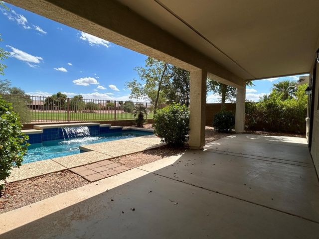 6631 S Classic, Gilbert, AZ 85298