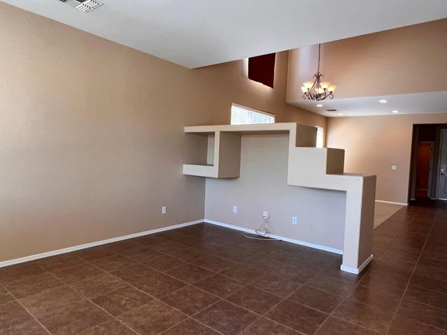 6631 S Classic, Gilbert, AZ 85298