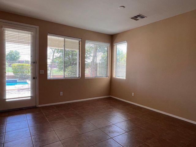 6631 S Classic, Gilbert, AZ 85298