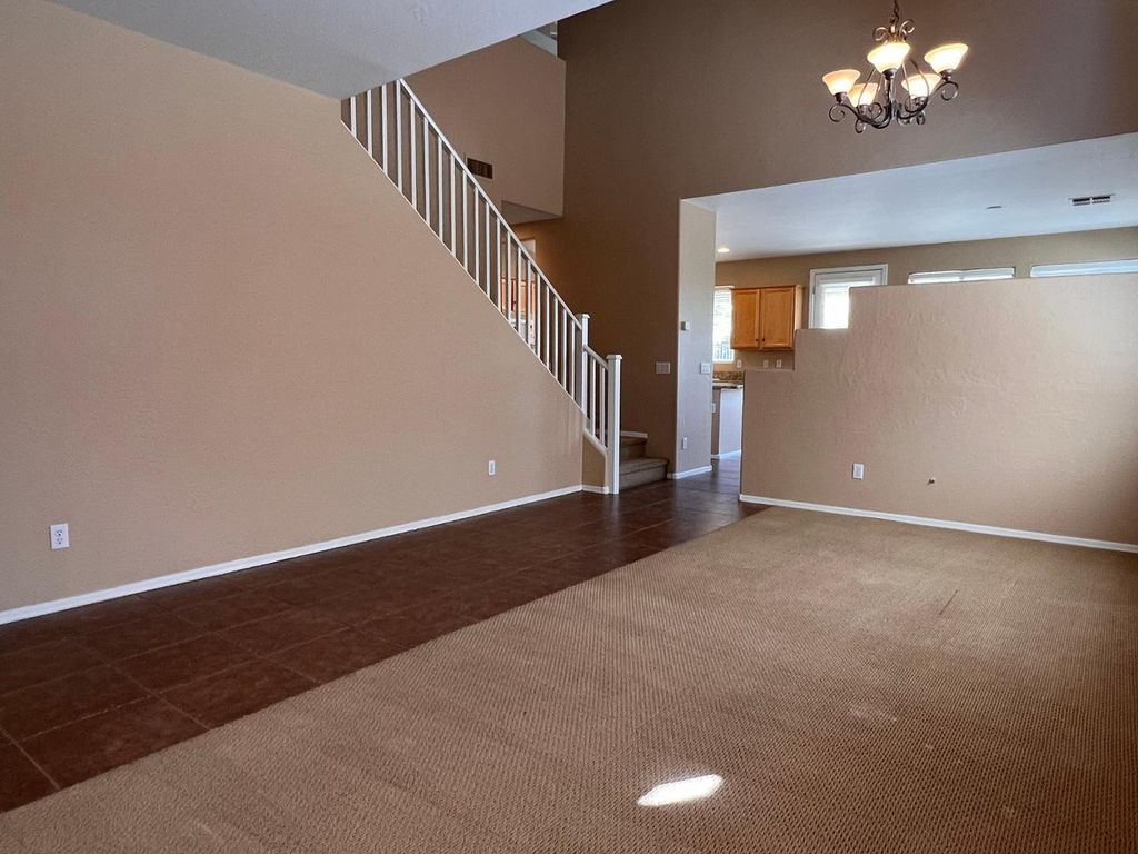 6631 S Classic, Gilbert, AZ 85298