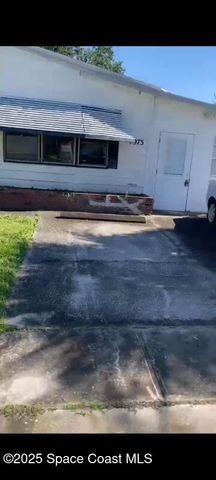 1973 Mango Street NE, Palm Bay, FL 32905