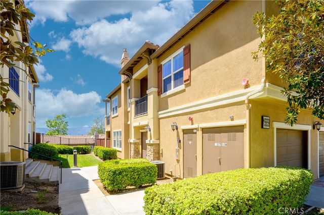 15659 Vista Way 100, Lake Elsinore, CA 92532