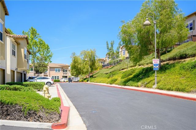 15659 Vista Way 100, Lake Elsinore, CA 92532