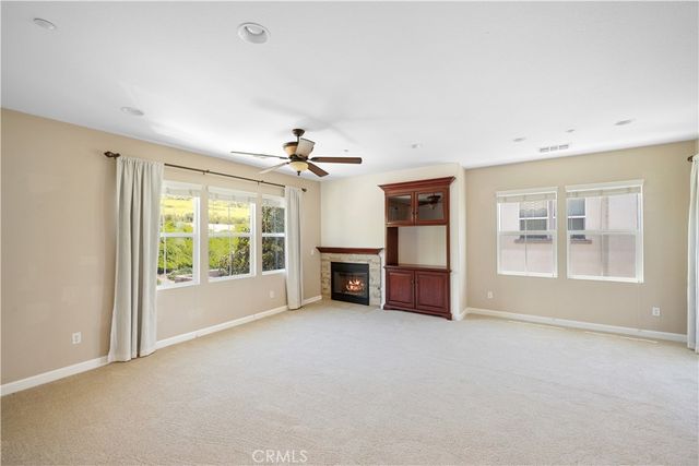 15659 Vista Way 100, Lake Elsinore, CA 92532