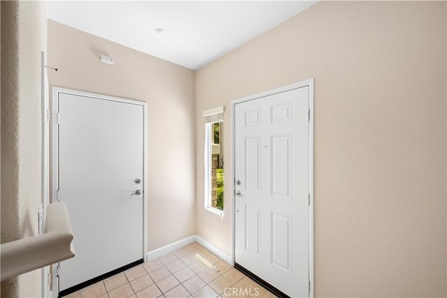 15659 Vista Way 100, Lake Elsinore, CA 92532