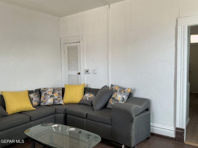 308 Hills Street, El Paso, TX 79901