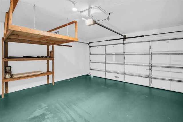 682 GREEN VALLEY RD ROAD Apt C-3, Palm Harbor, FL 34683