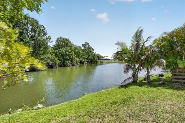 18189 SANDY PINES CIRCLE, North Fort Myers, FL 33917