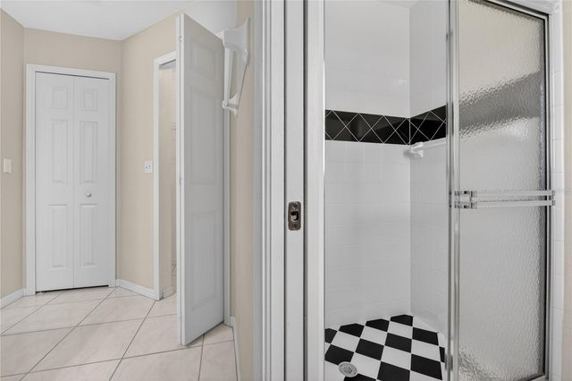 18189 SANDY PINES CIRCLE, North Fort Myers, FL 33917