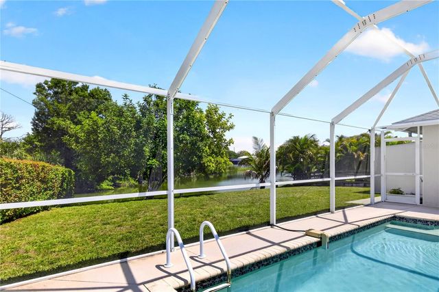 18189 SANDY PINES CIRCLE, North Fort Myers, FL 33917