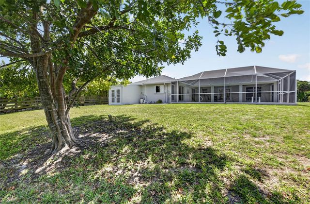 18189 SANDY PINES CIRCLE, North Fort Myers, FL 33917