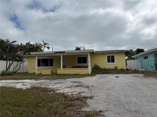 1015 BOCA CIEGA ISLE DRIVE, St Pete Beach, FL 33706