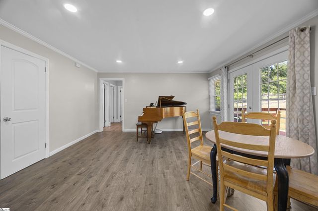 1257 Hampton Road, Inman, SC 29349