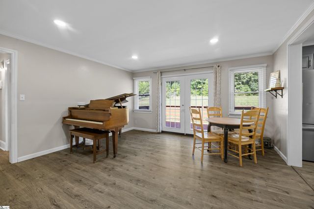 1257 Hampton Road, Inman, SC 29349