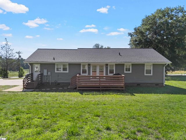 1257 Hampton Road, Inman, SC 29349