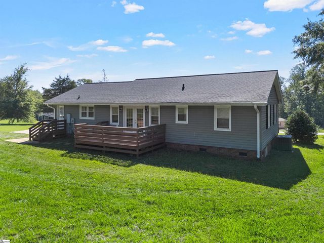 1257 Hampton Road, Inman, SC 29349