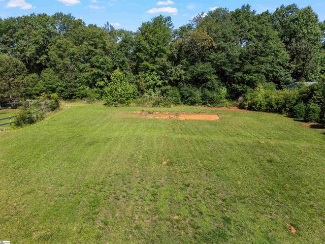 1257 Hampton Road, Inman, SC 29349