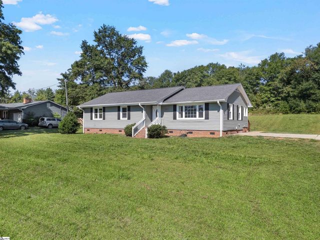 1257 Hampton Road, Inman, SC 29349
