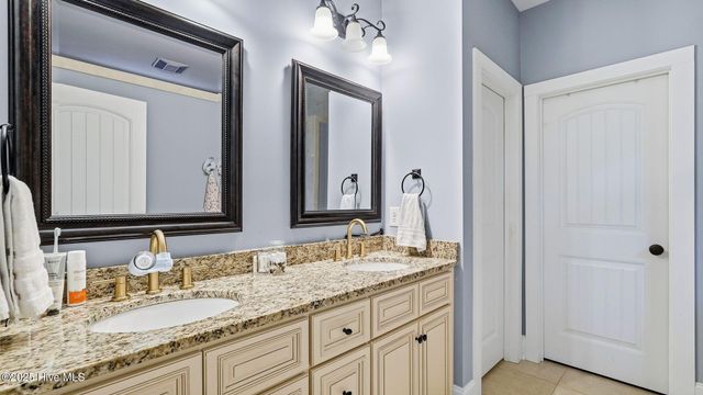 9 Bedford Circle, Pinehurst, NC 28374