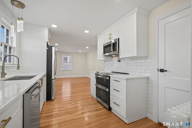 50 Harwich Street, Hartford, CT 06114