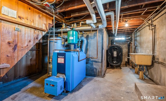 50 Harwich Street, Hartford, CT 06114