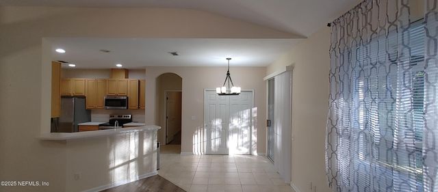 10542 CASTLEBAR GLEN Drive S, Jacksonville, FL 32256