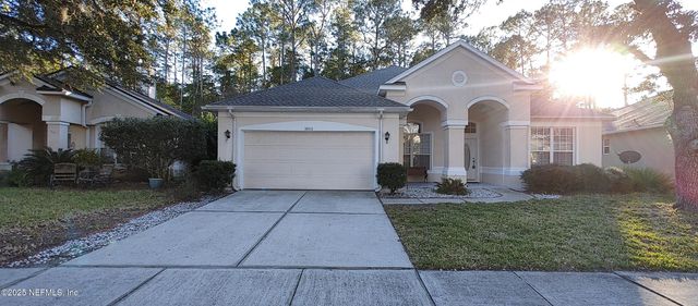 10542 CASTLEBAR GLEN Drive S, Jacksonville, FL 32256