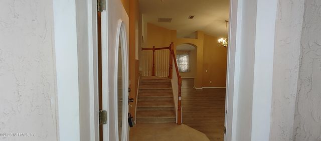 10542 CASTLEBAR GLEN Drive S, Jacksonville, FL 32256