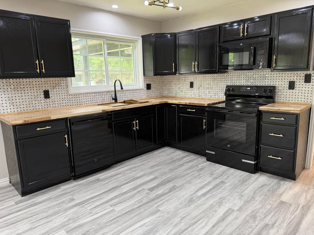 1603 Belmoor, Pine Bluff, AR 71601