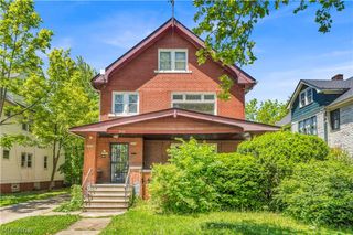 3526 East Boulevard 2/UP, Cleveland, OH 44105